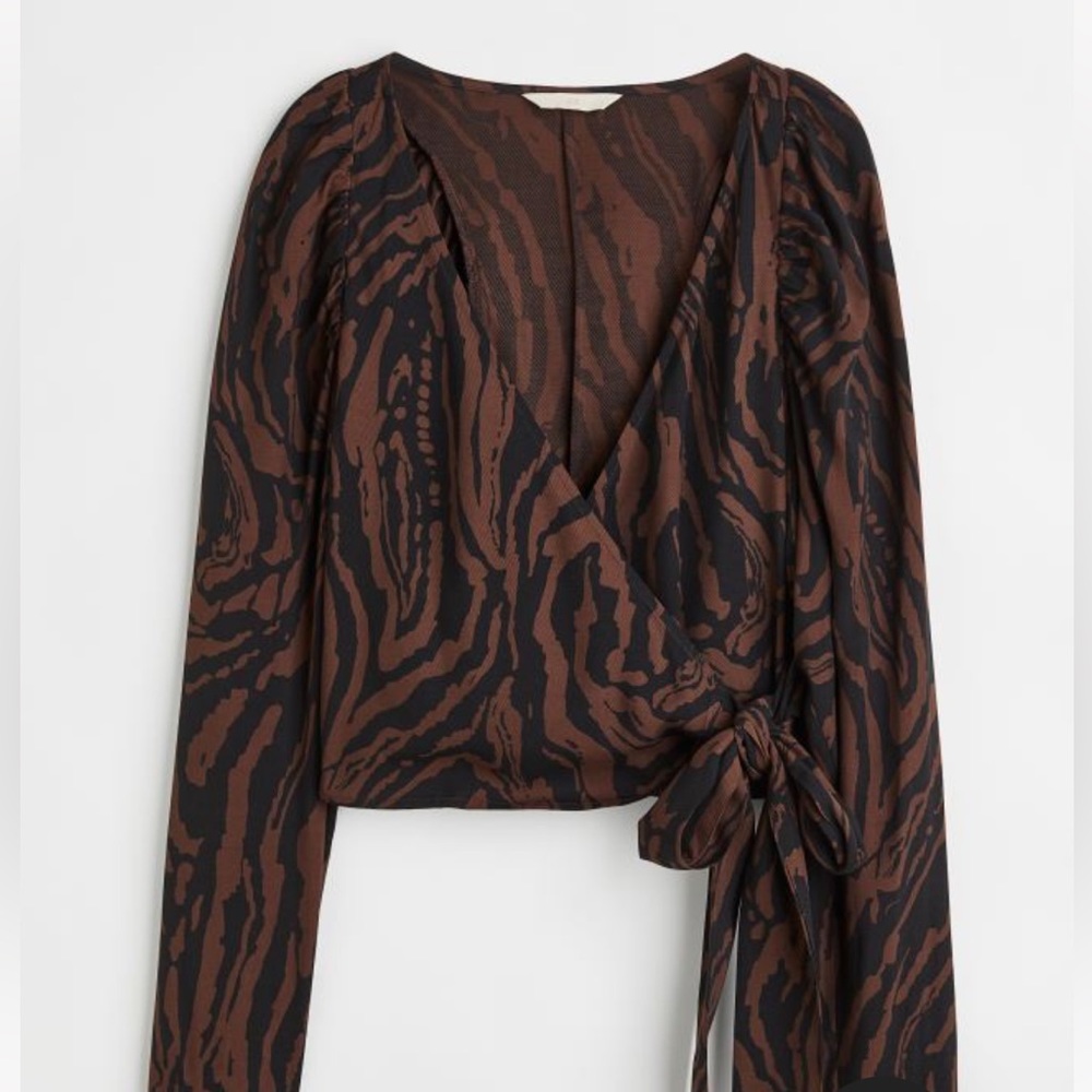 H&M Jacquard weave blouse